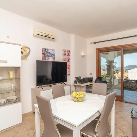 Dom wakacyjny Sardegnaot Vista Mare Piscina E Olbia