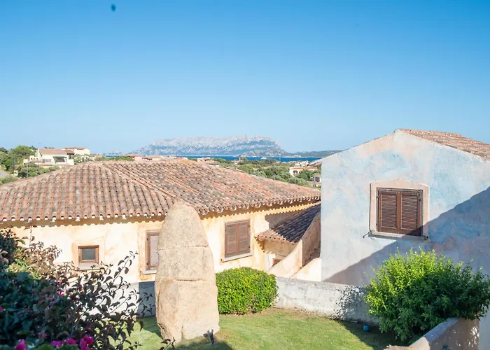 Ferienhaus Sardegnaot Vista Mare Piscina E