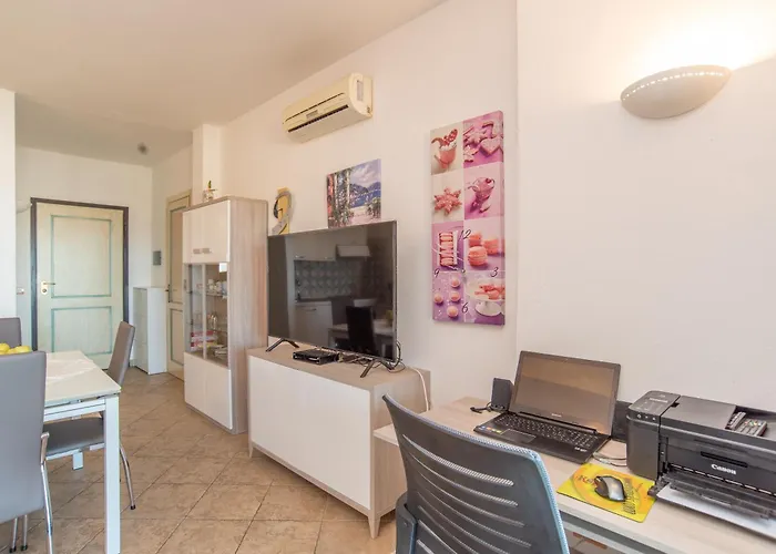 Sardegnaot Vista Mare Piscina E Ferienhaus Olbia